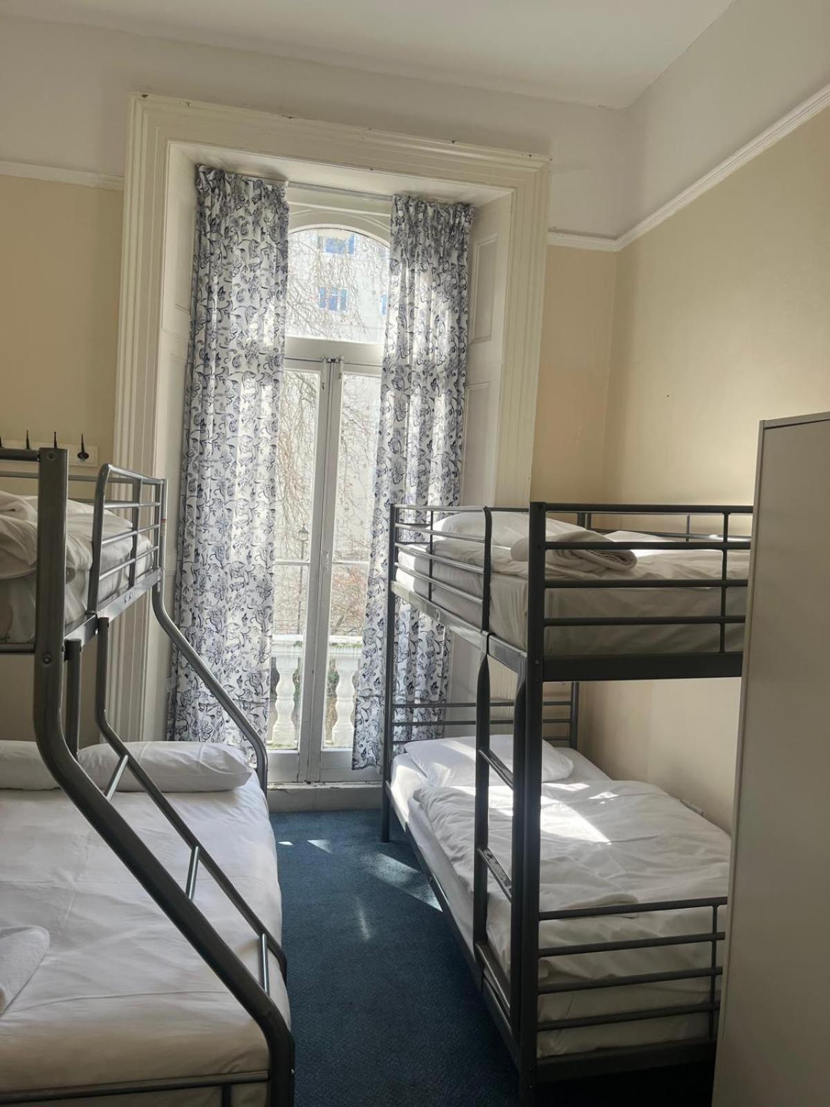 Atlas Hostel Лондон Экстерьер фото