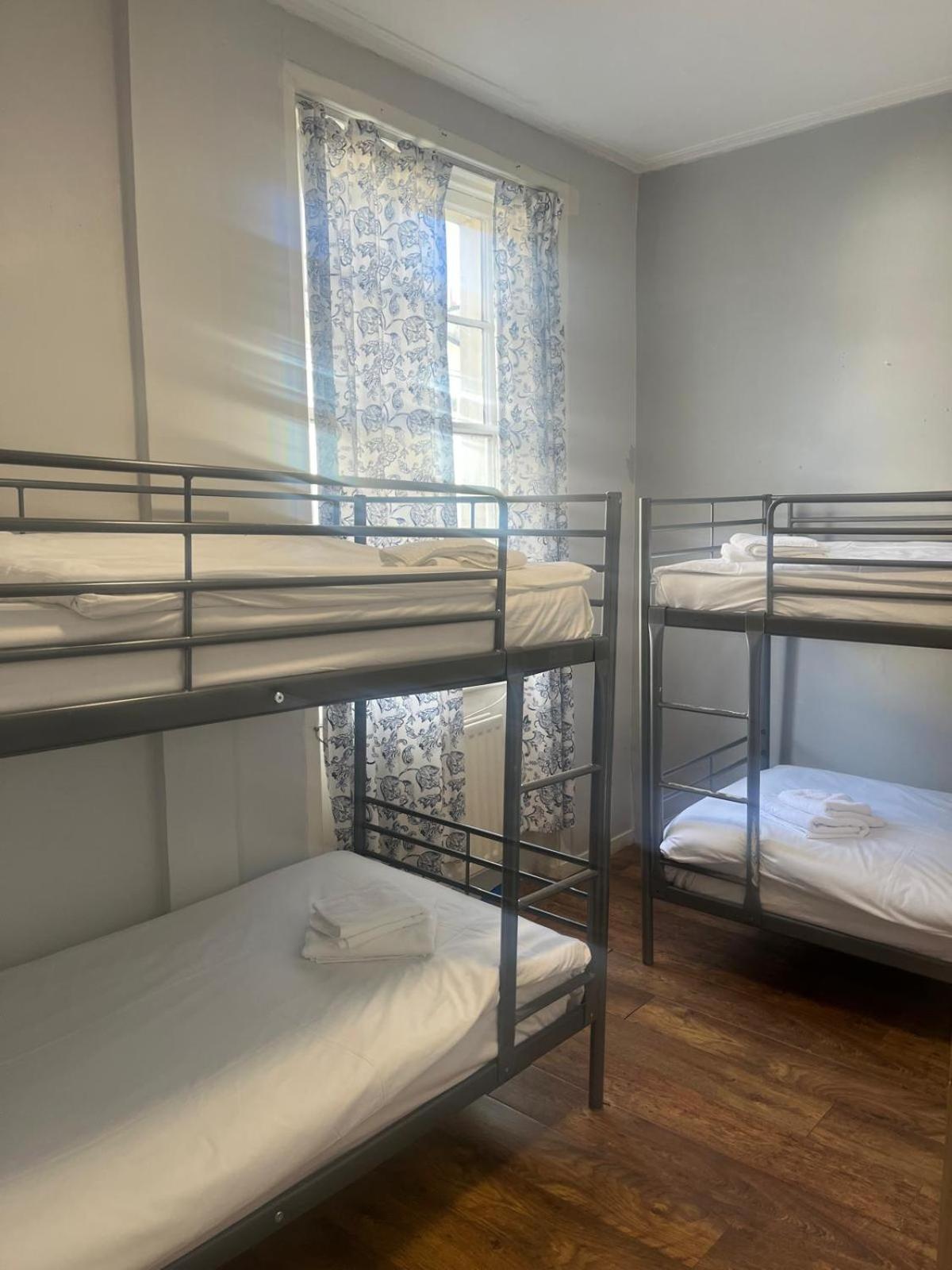 Atlas Hostel Лондон Экстерьер фото