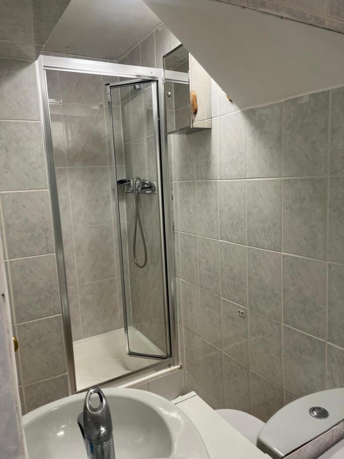 Atlas Hostel Лондон Экстерьер фото