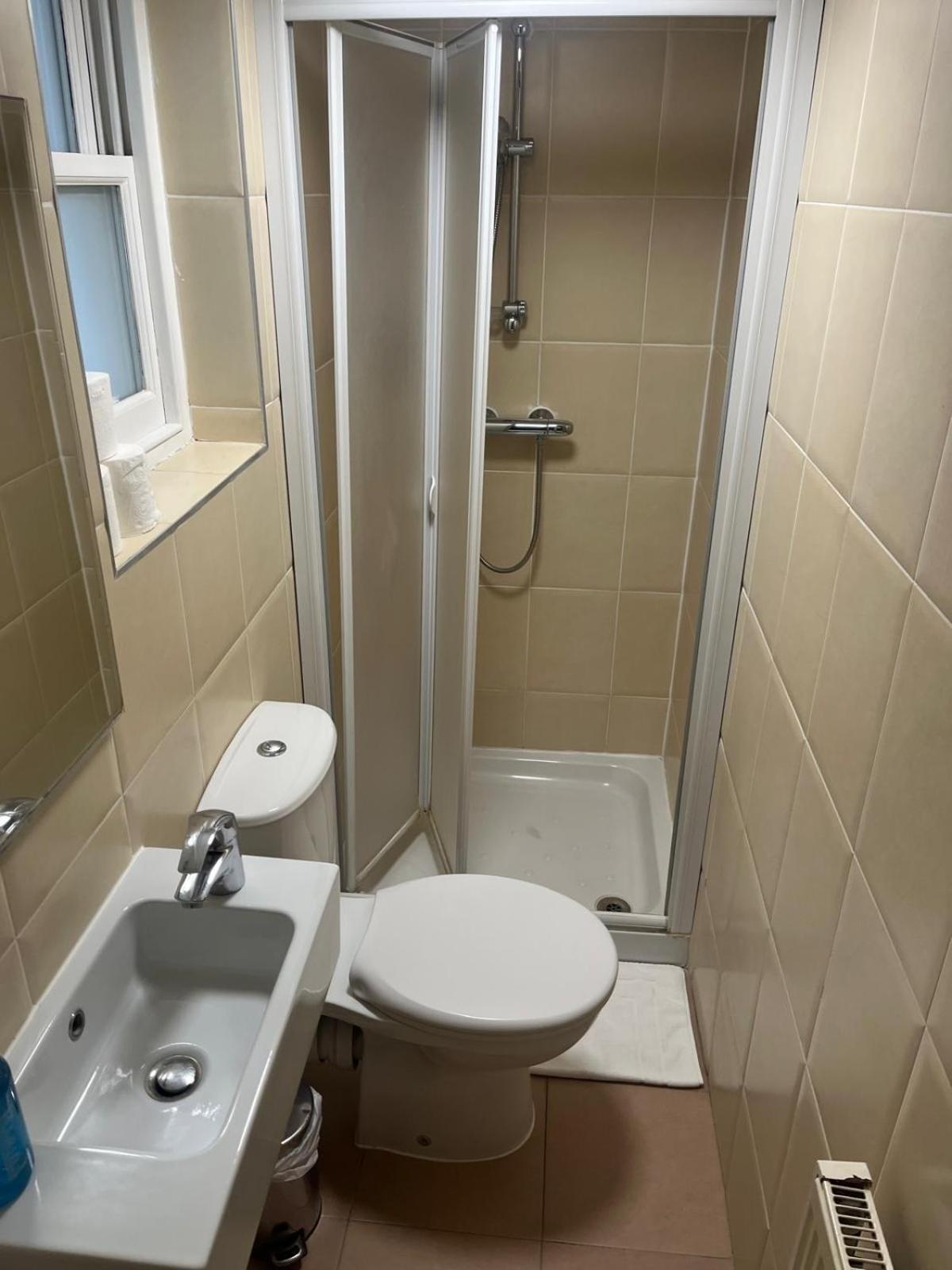 Atlas Hostel Лондон Экстерьер фото